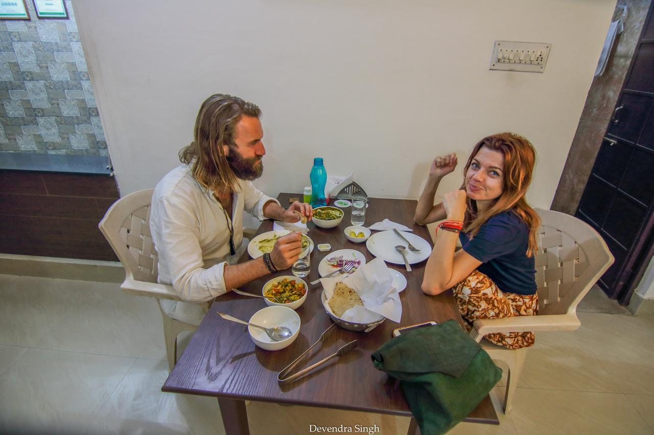 Iora Guest House Bharatpur Eksteriør billede